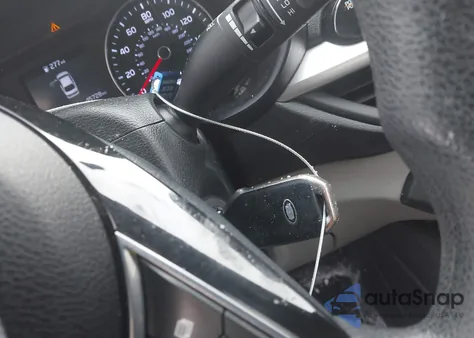 2021 Kia Forte Lxs z USA, uszkodzony, nr VIN 3KPF24AD9ME357431